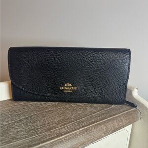 Coach Black Slim Crossgrain Leather Wallet